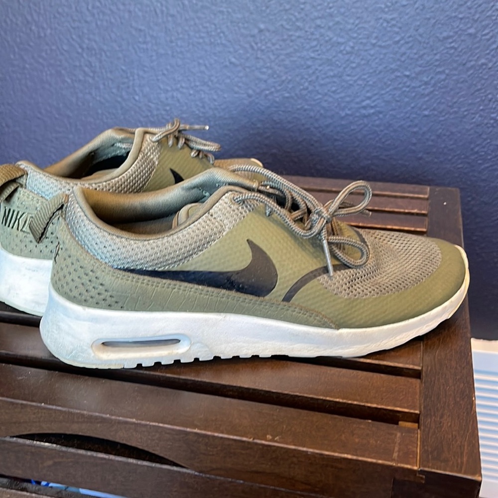 Nike shoes